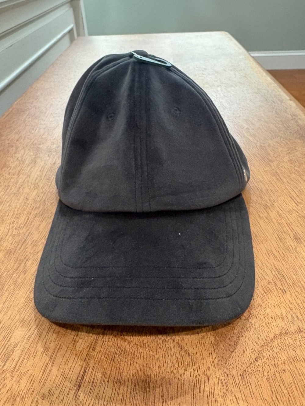 Lululemon Unisex Classic Ball cap Velour Black